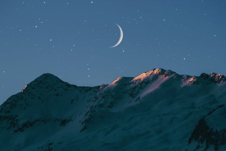 9 New Moon Spiritual Meanings And Energy For 2022