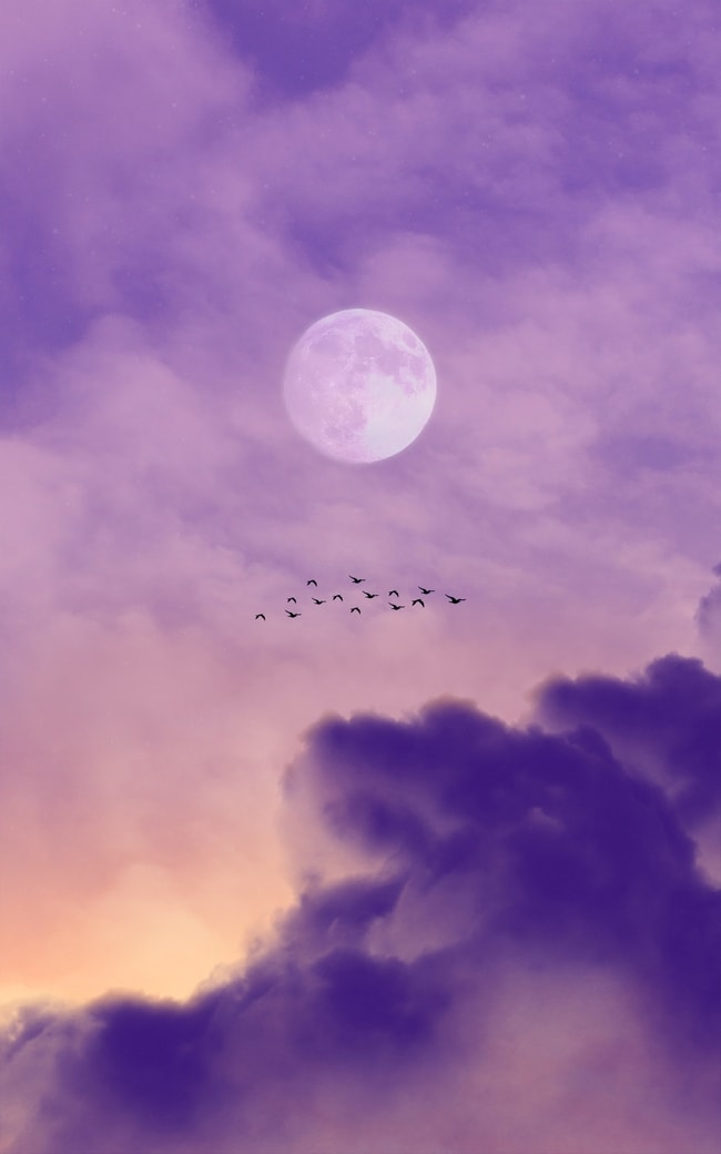 What Does The Moon Symbolize? 9 Meanings and Symbolism