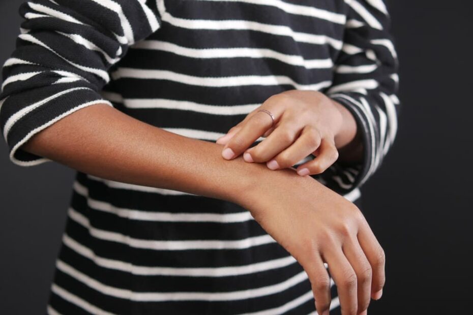 Itchy Wrist Spiritual Meaning: Left or Right Wrist Itching?