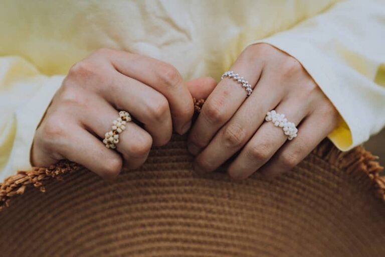5 Spiritual Meanings Of Wearing Rings On Different Fingers