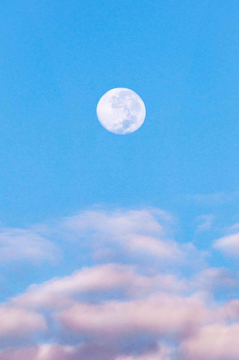 Cold Moon Spiritual Meaning in 2022 and 2023 (December)