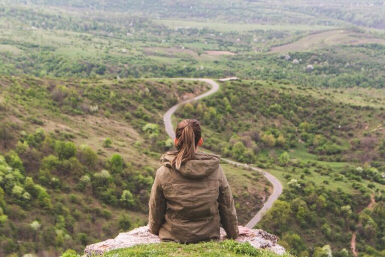 9 Sacral Dimple Spiritual Meanings: It’s a Good or a Bad Sign?