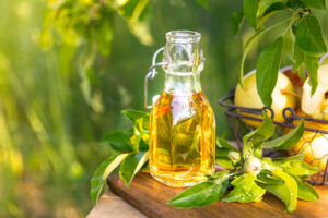 Vinegar Spiritual Meaning: Symbolism and 7 Signs